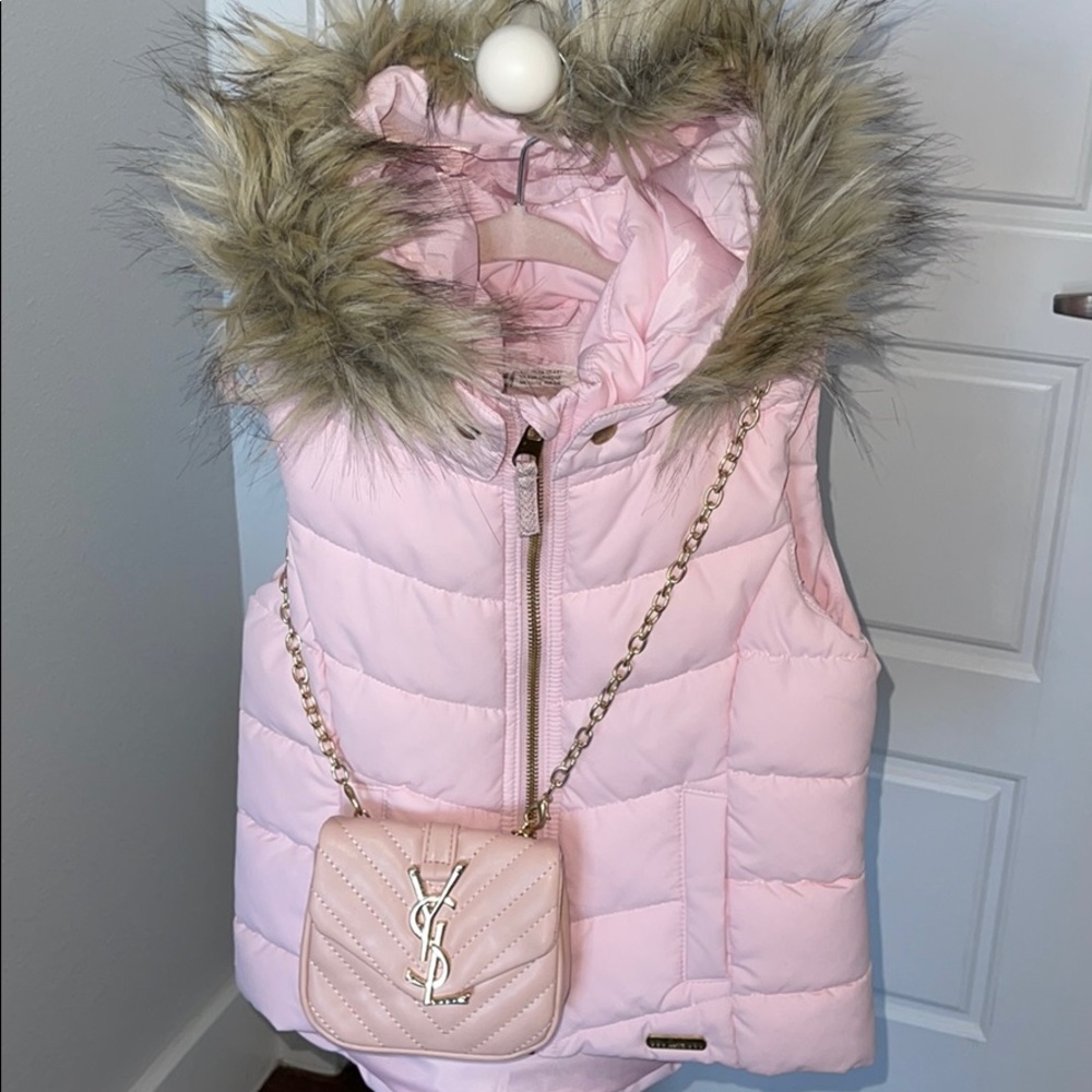 H&M hooded Puffer Vest